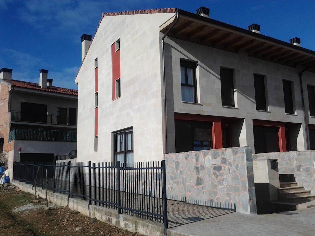 Albergue Victoria Cirueña Oda fotoğraf