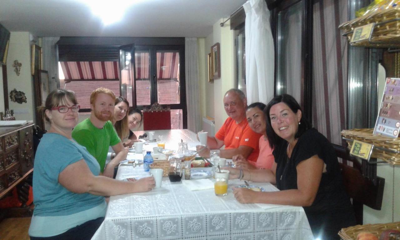 Albergue Victoria Cirueña Dış mekan fotoğraf
